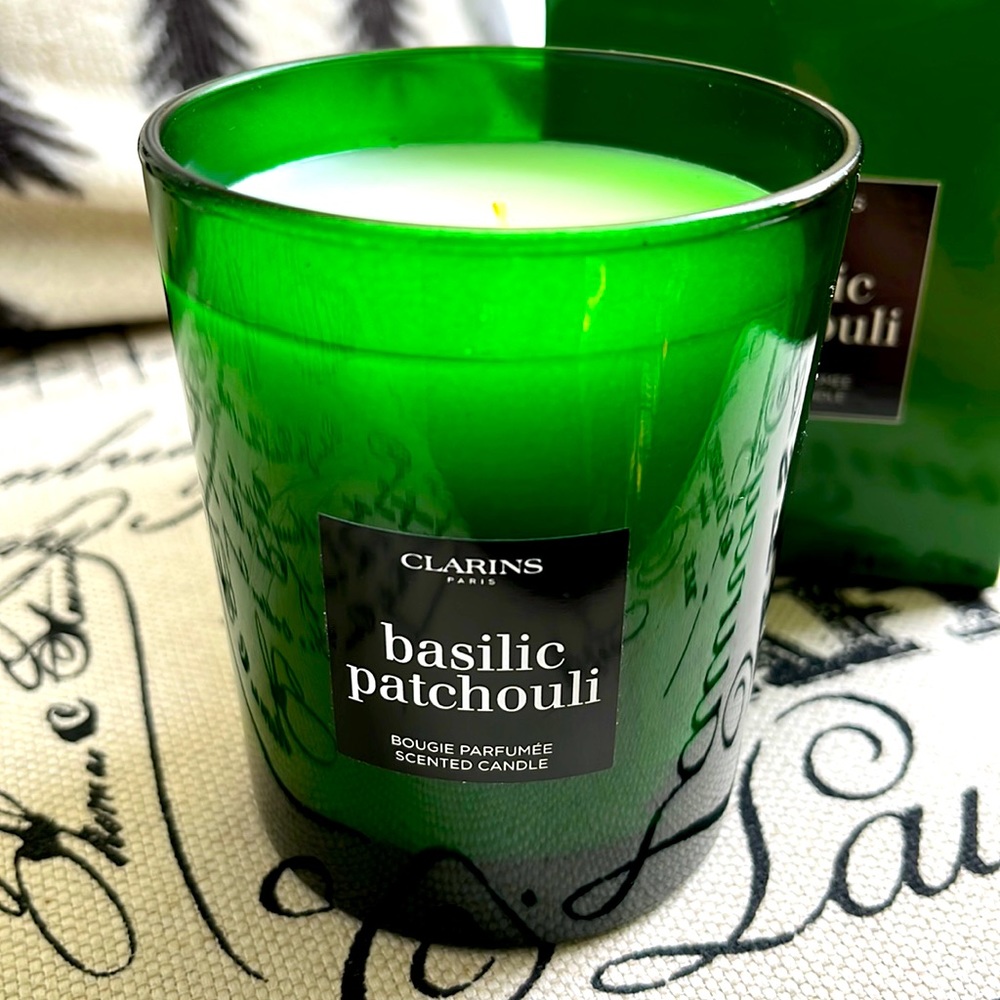 NIB Clarins Scented Candle - Basilic patchouli